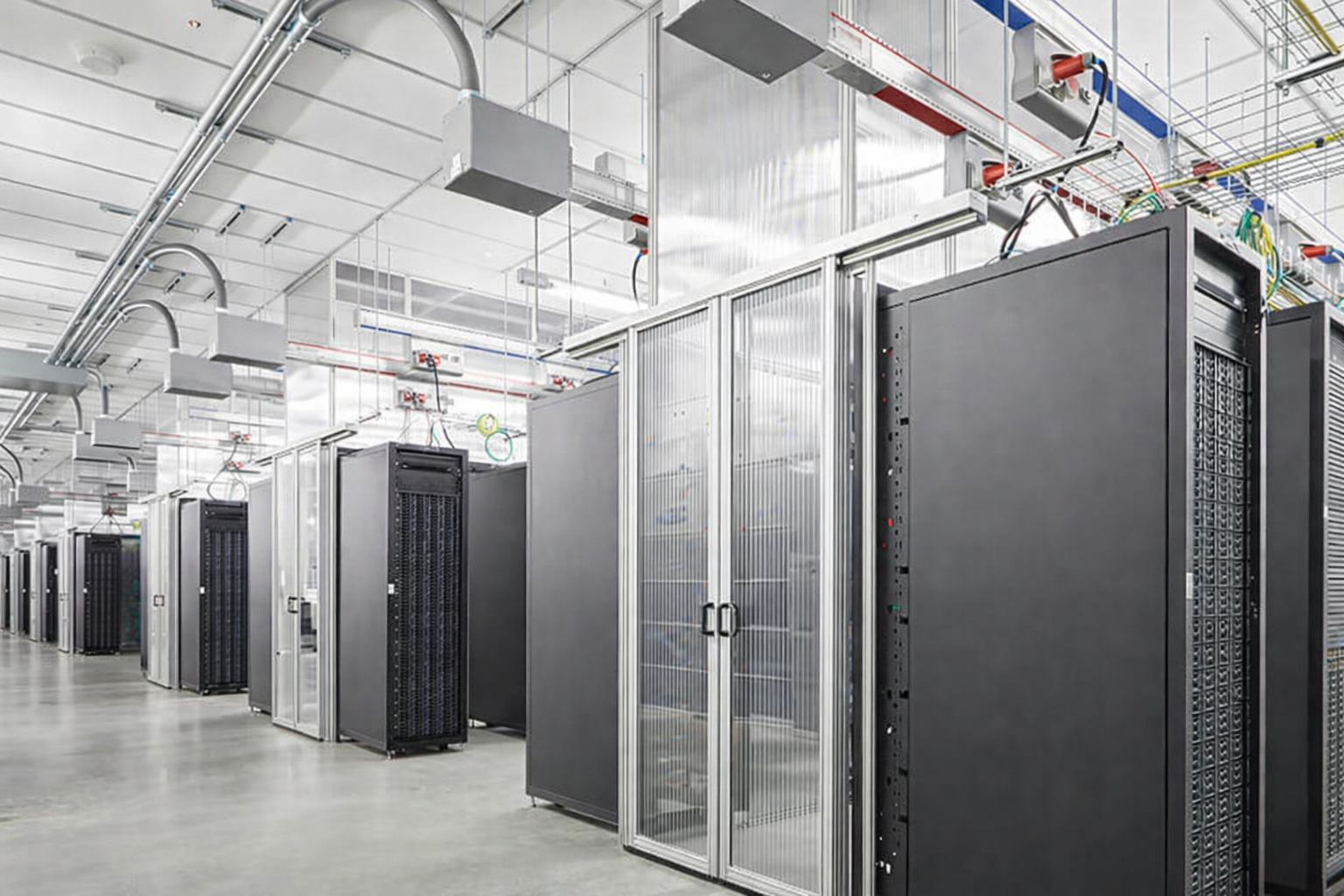 Data centre containment using Polycarbonate twinwall