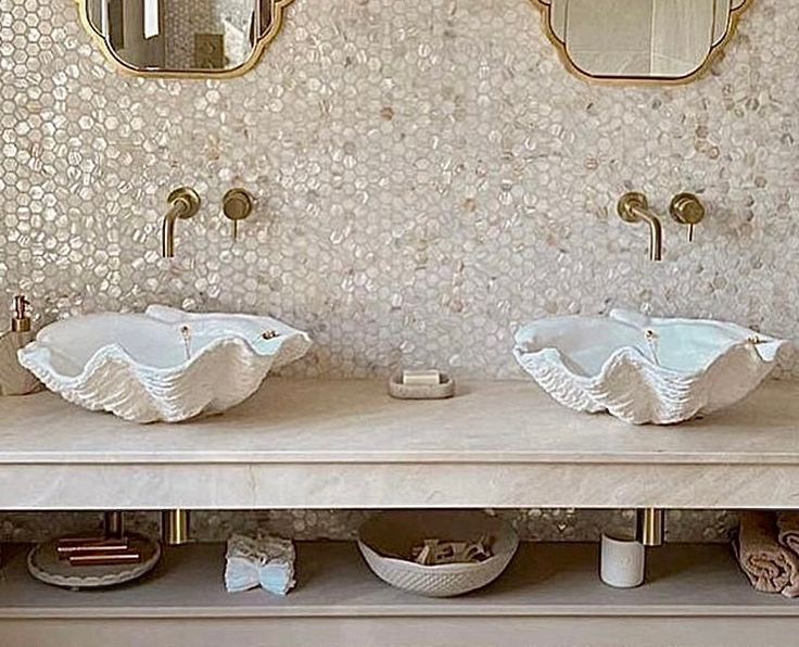 Pearl Bathroom Mosaics